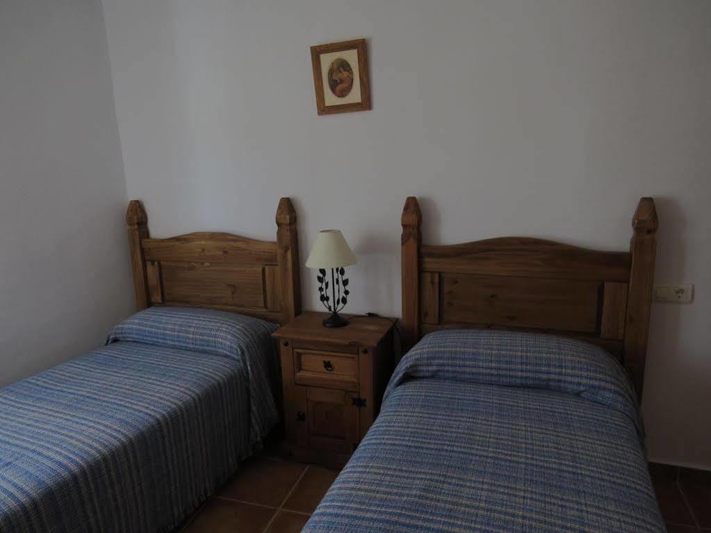 Hostal Altamira Guadalupe Γουαδελούπη Εξωτερικό φωτογραφία